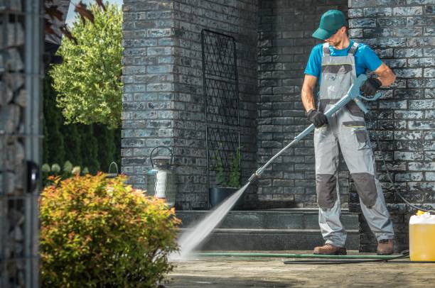 Best Roof Washing  in Akwesasne, NY